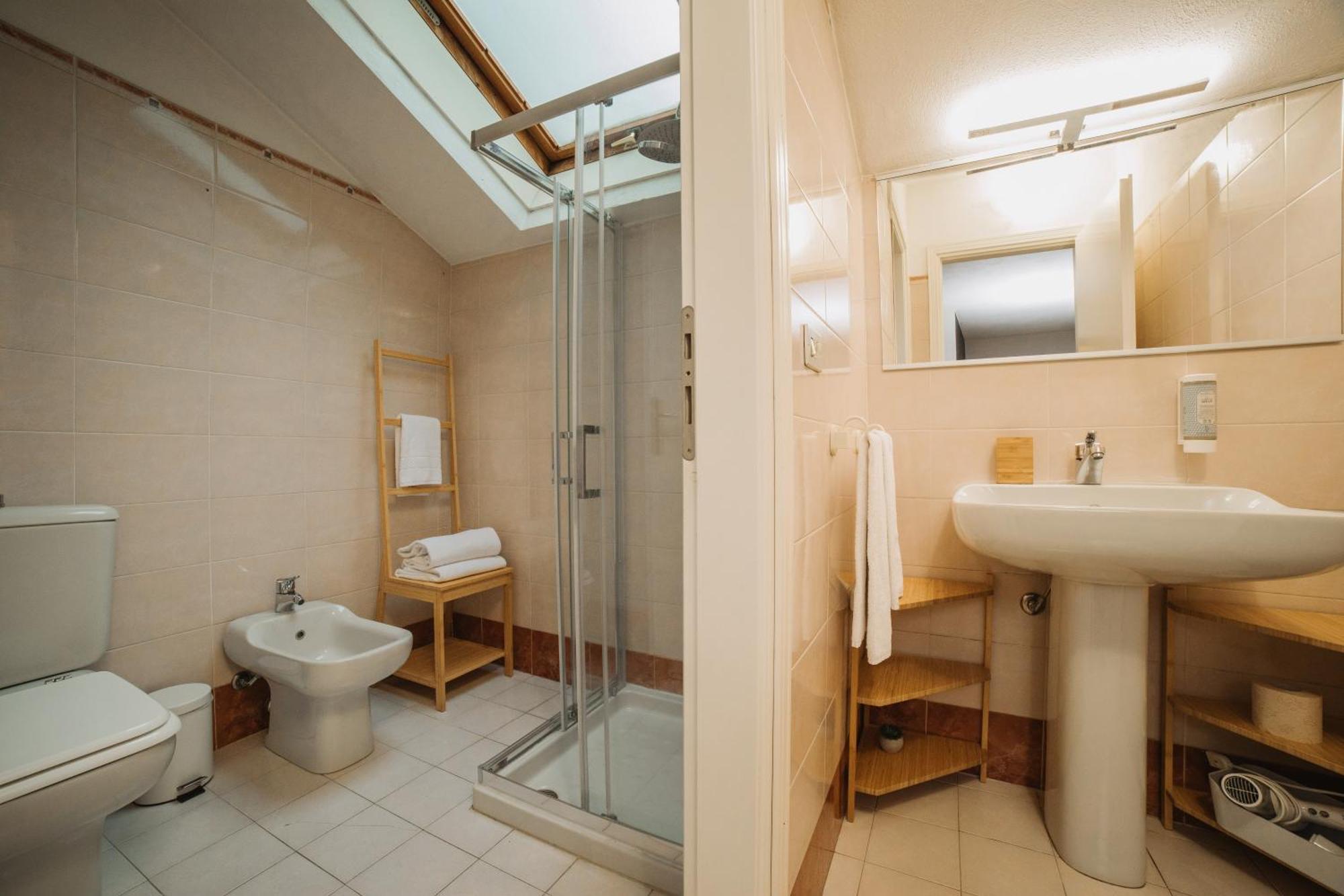 Vevey 5 By Hili Apartment อาออสตา ภายนอก รูปภาพ